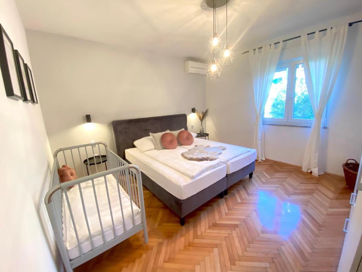 Appartement Santa Lucia à Split Extérieur photo
